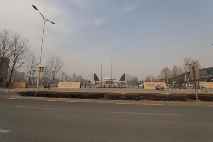 3.31郑州房车展场地河南省体育中心 WLH_3185