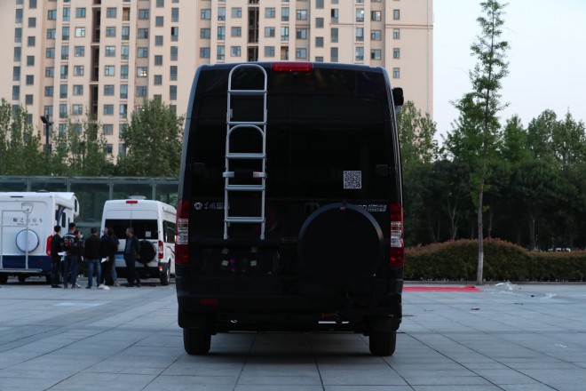 老张定制款——高清实拍2019款顺之旅东风御风自动挡B型房车 WLH_5838