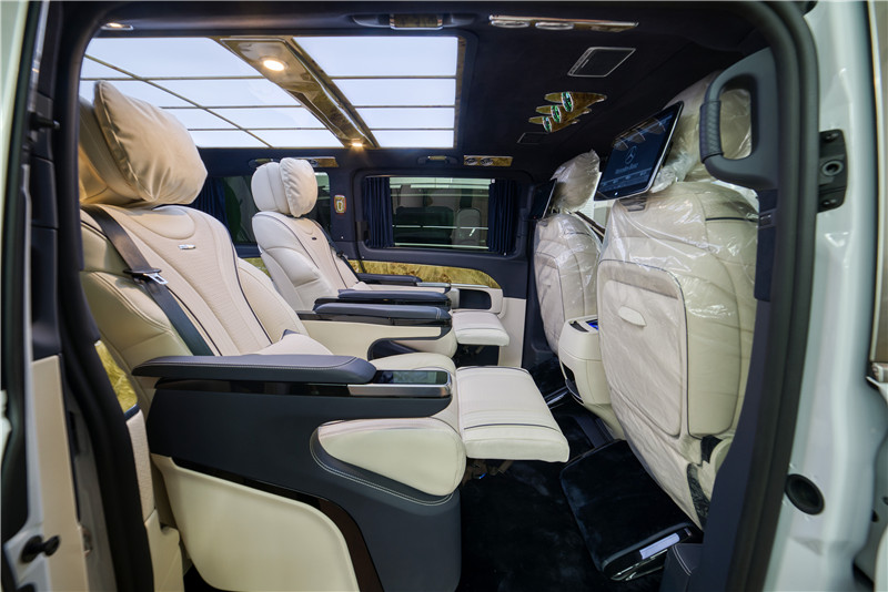 【圣母峰凯旋】奔驰V260新款七座商务车20210225164739824