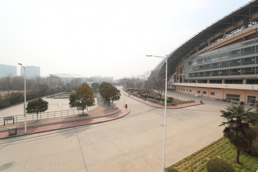 3.31郑州房车展场地河南省体育中心 WLH_2864