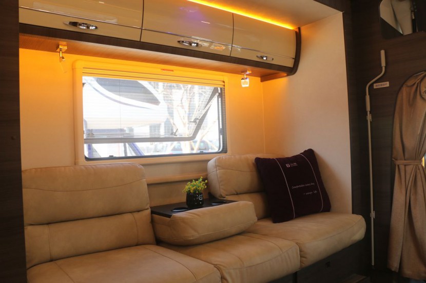 旌航房车巍浩（WH-591-2)auto_3561