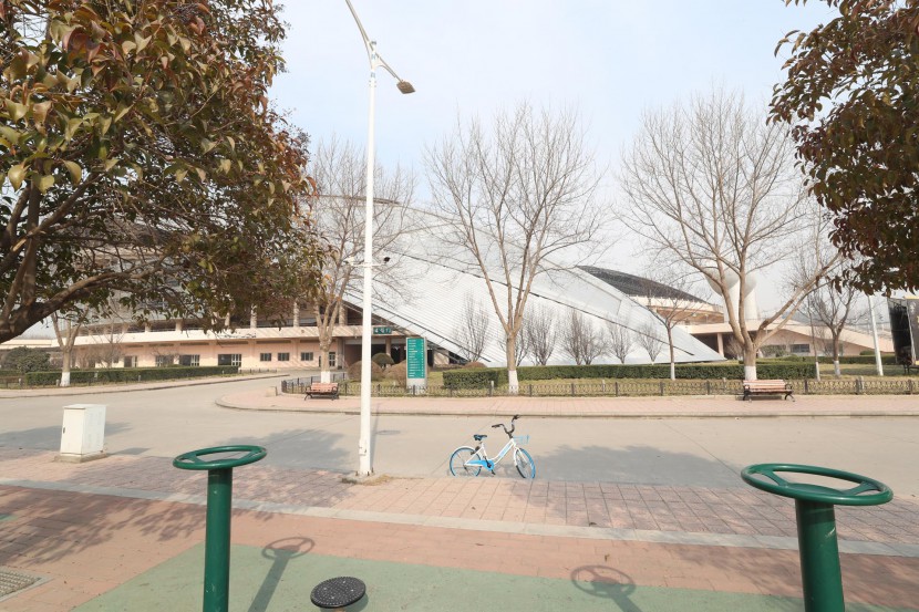 3.31郑州房车展场地河南省体育中心 WLH_3507