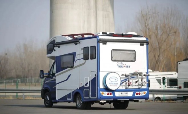 拓锐斯特双拓展房车秒杀，还剩最后一辆！抓紧上车！错过不再有！