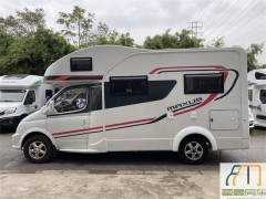 上汽大通 V80 C型房车