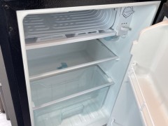 舜宇房车 2022款高顶对卡座
