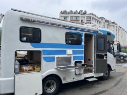 新飞房车 2021款2021款新飞H300尊享版