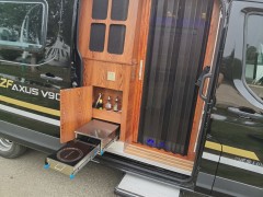 中房 2020款v90 星