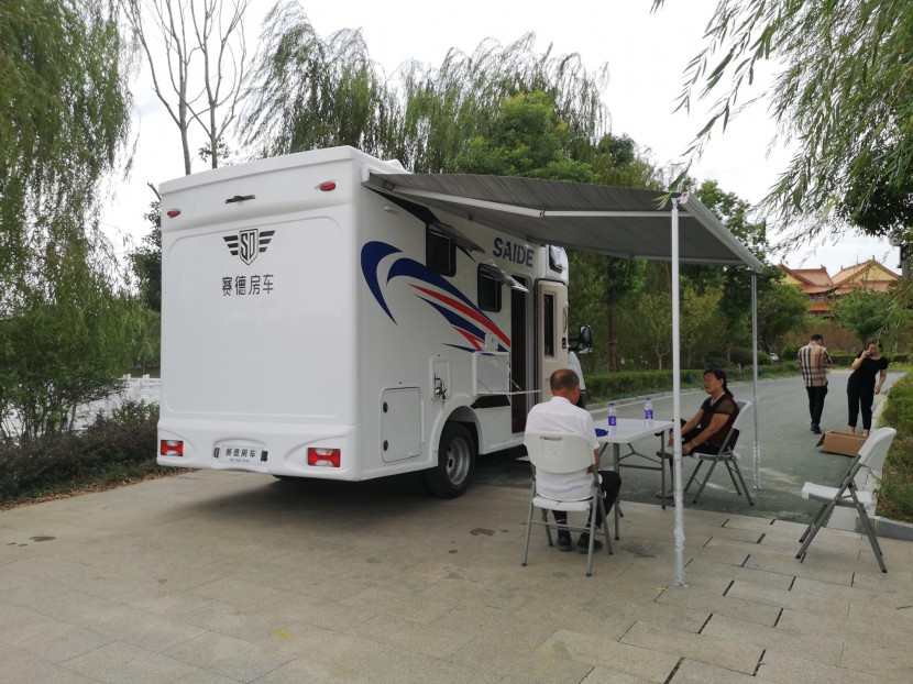 赛德房车国产依维柯C型房车 50.8万 微信图片_20180910204502