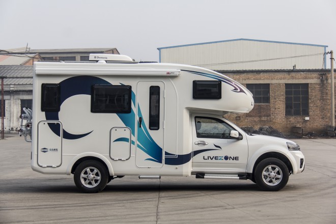 6.5洛阳房车展长城览众房车携新款国六越野皮卡C7、当红车型塞拉维房车亮相36524a5e7f744489acd1126f29c67544