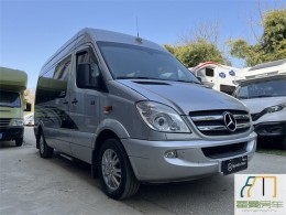 奔驰 2016款奔驰斯宾特sprinter 3.5V6汽油B型旅居房车