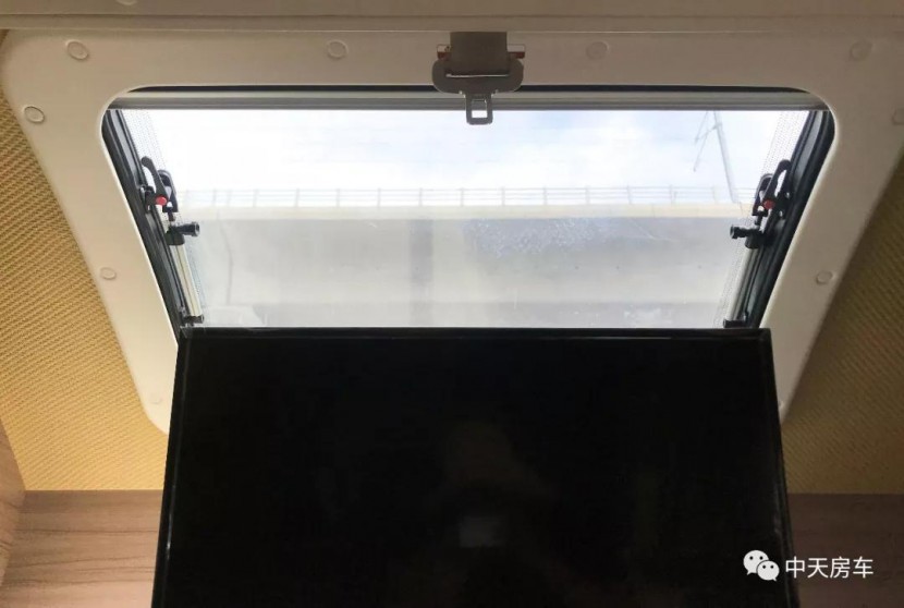 集成化水路电路，电动升降床，240L水箱，中天新季风T型畅游版正式亮相这款房车值得拥有b59f58380b814a1192e9a4503139648b