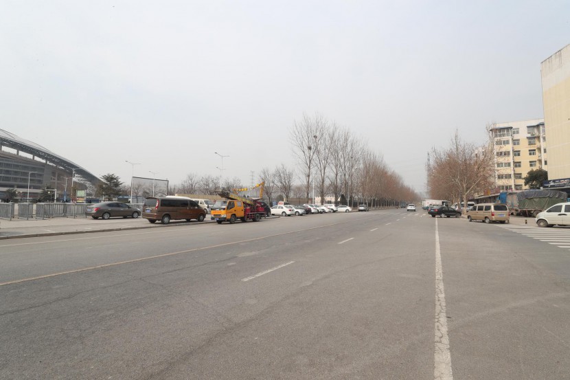 3.31郑州房车展场地河南省体育中心 WLH_2780