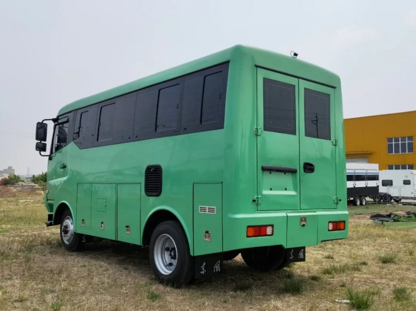 将量身定制进行到底，硬派越野房车东风挑战者“特定版”，9月2日郑州房车展，与您不见不散！606574120b0ee958cd56b3da653a7db5