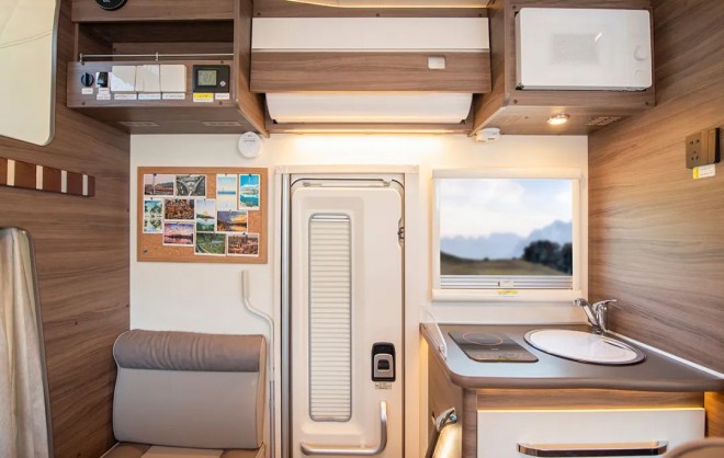 金冠房车宾歌T10，陪你一起漫步世间，收藏不一样的人间烟火！get?code=OWQyMWVlYjllMDYyMTkzY2EyYmFkNmIwYzI5ZmRkNGYsMTY2Mzc1Mzc2NTc2Ng==