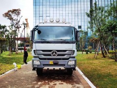 奔驰 奔驰全地形越野房车