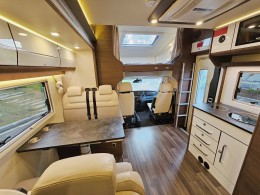 宇通房车 2022款2022款C535旗舰版双拓展