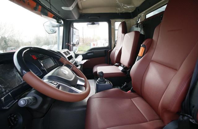 巨威曼卡壹号·耀·升降床版越野房车邀您参加9月2日郑州房车展,破势而出,硬核巨献!af92f42c79c7bad9b1fc8a2f3973f39d_1654141953.9976_949