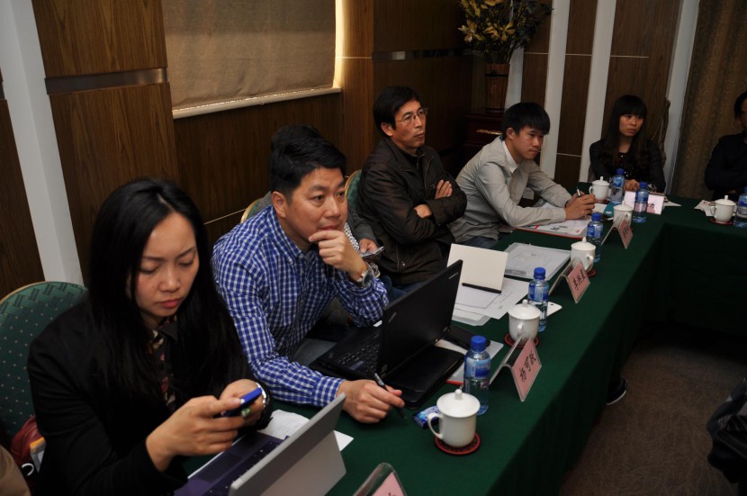 《中国房车行业标准起草和房车安全技术专题会议》在山东烟台召开 DSC_0960
