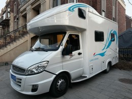 法美瑞房车 2022款依维柯房车-大床版