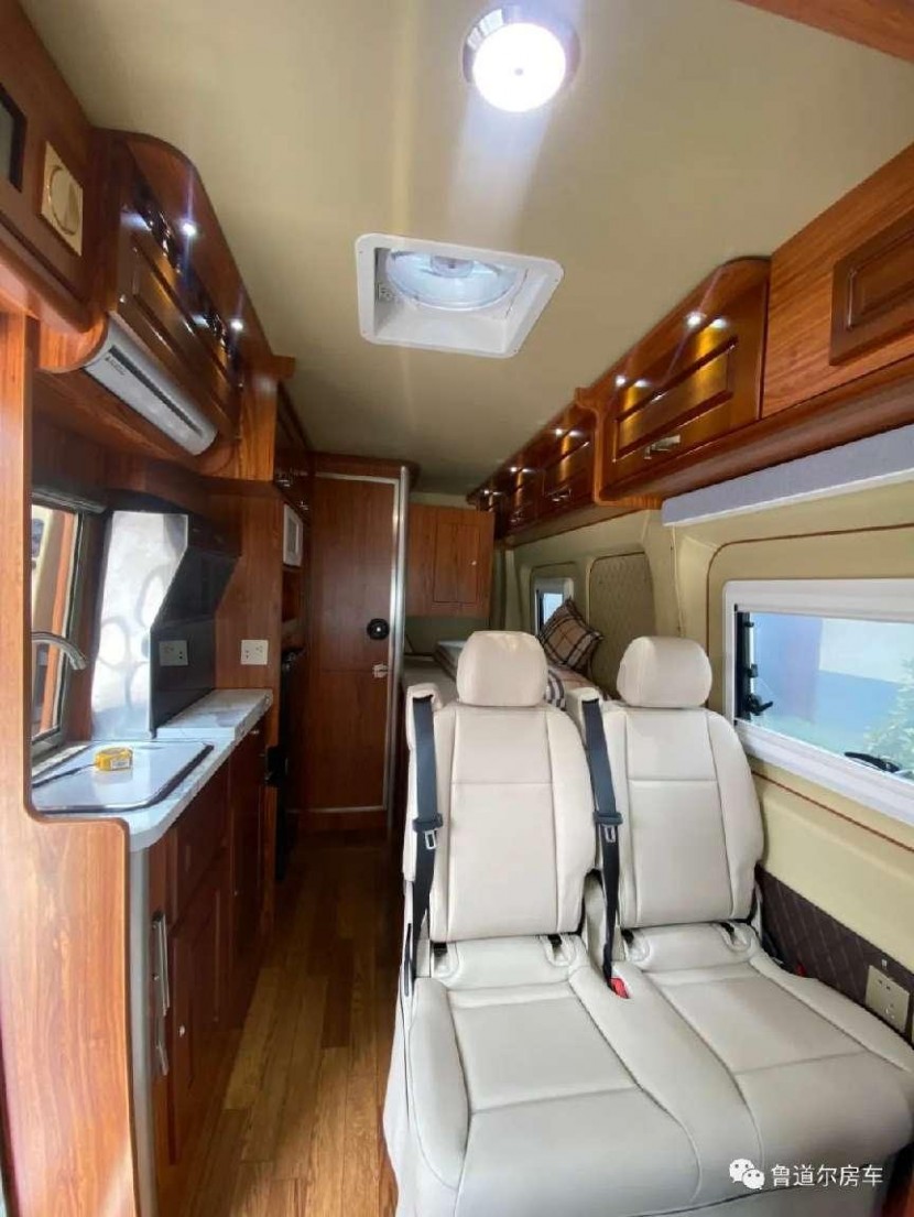 9月2日郑州房车展，鲁道尔大通V90高配版房车，高配生活，从此出发！bd25729e89f0d61f8b4ab1ea5410a09b_1654848966.1977_842