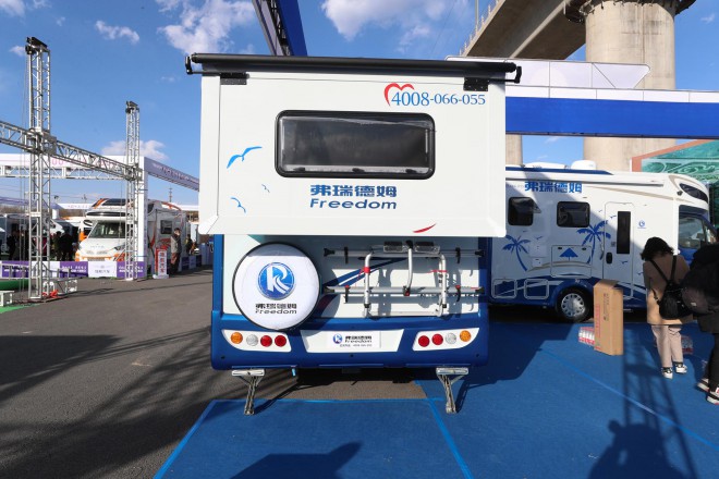 弗瑞德姆2019款全新国产依维柯自动挡T型房车 锐畅版TIC-611X 54.8万元 WLH_8325