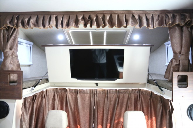 拓锐斯特依维柯C型畅游版TIC-620 55.8万起 2E1A4946