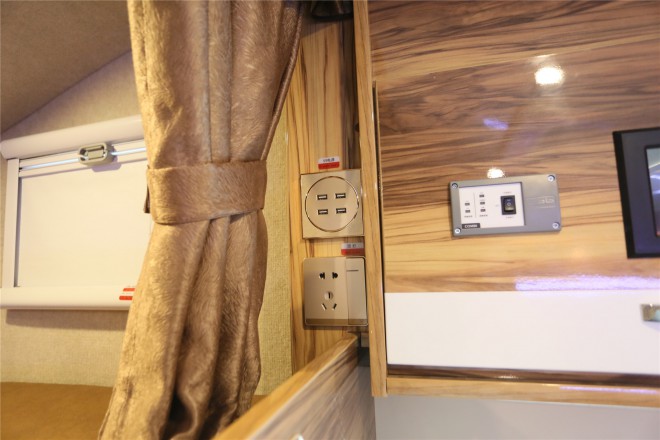 拓锐斯特依维柯C型欧霸版TIC-621  59.8万起 00001563