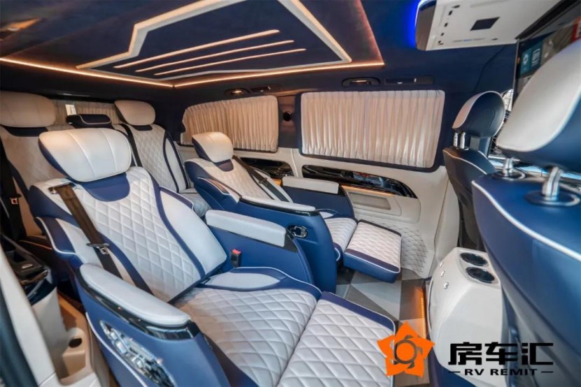 天空之城｜全新一代奔驰高端MPV，匹配九速手自一体，宽大、舒适、轻奢！5.jpg
