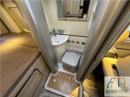 大通 2021款大通V90 2.0T 后驱后双胎B型房车