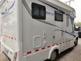 金冠 依维柯