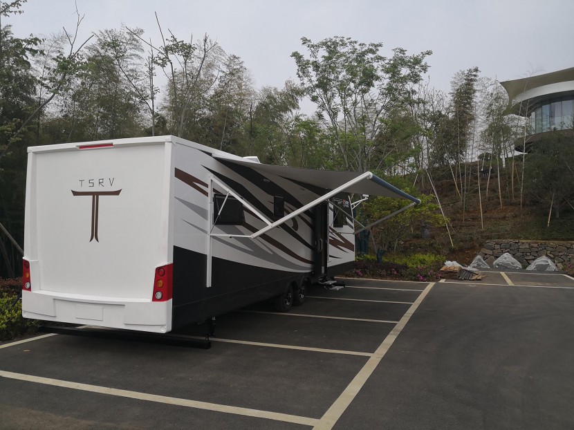 天晟房车10米营地房车  26.8万元 IMG_5613