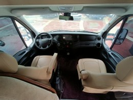巨威 2019款5600LX