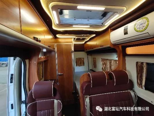 【9.12洛阳房车展】御泰房车产品多多优惠多多a517ffae27e642cc82a1c1a56d47ebbe