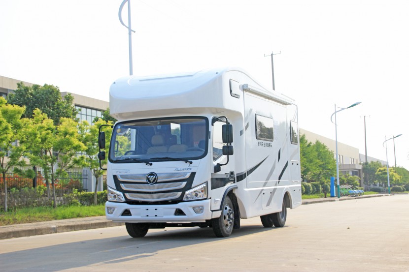 法美瑞欧马可S002-舒适版房车  49.8万元 IMG_2667