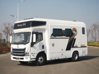 法美瑞海角7号干湿分离布局房车