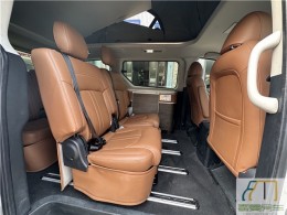 上汽大通MAXUS房车 2020款上汽大通RG10升顶房车带驻车空调