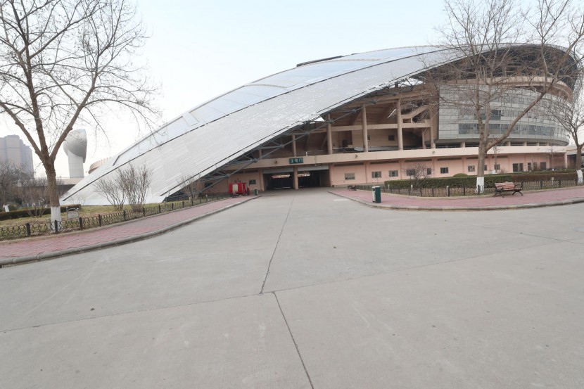 3.31郑州房车展场地河南省体育中心 WLH_2938