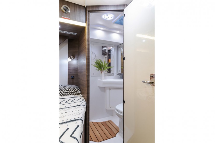 亚特尊致S2，风自远方来，纵情天地间03ae451f26216d6645d133f642411934