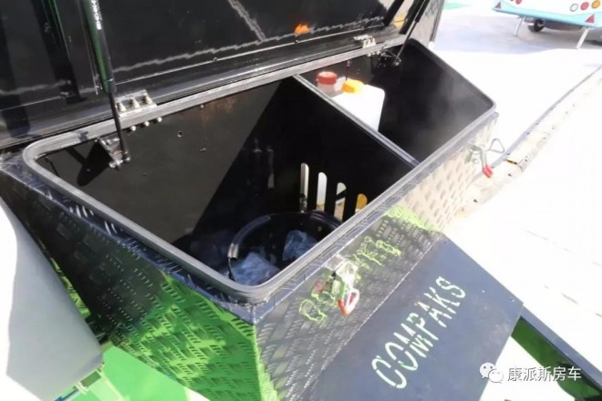 6.5洛阳房车展康派斯房车携高性能越野拖挂CS26、CS05房车亮相f7a812173f7749ceada974617eee212e