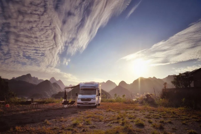 9月2日郑州房车展，飞翔福特巡疆者Pro房车，精致舒适，乐享生活！3e7c2011663ab7ff817875d8a06b6ec6