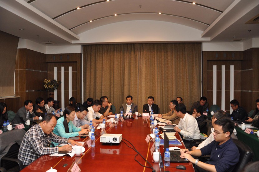《中国房车行业标准起草和房车安全技术专题会议》在山东烟台召开 DSC_0459
