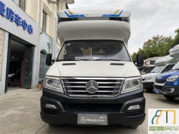亚星房车 2021款C型自动挡房车
