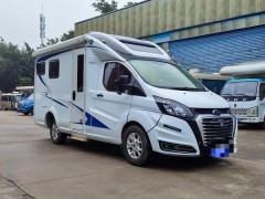 江铃集团房车 福特玉麒麟