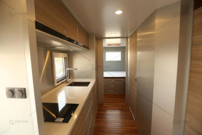 时代的领航者---诺马迪森“领航者M”越野房车图片