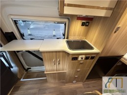 上汽大通V90 新车免缴税大通V90升顶房车