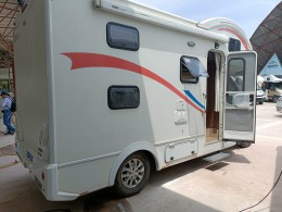 宇通 大通V80大额头C型6座
