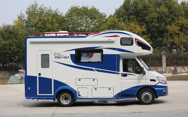 拓锐斯特依维柯C型舒适版TIC-610 52.8万起 00001329