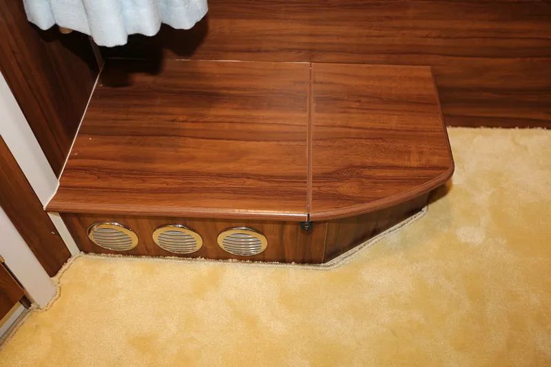 宇通房车：国产依维柯双拓的魅力，岂止是大空间？