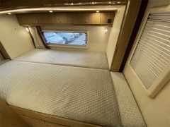 依维柯 20款依维柯C型双拓展房车