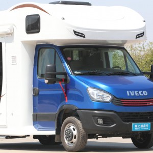 顺之旅老张定制款依维柯欧胜